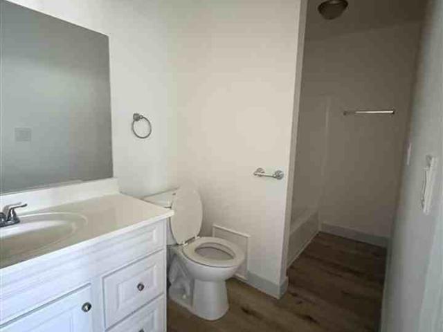 Apartment for rent in Long Beach, California