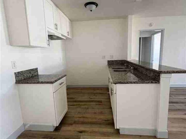 Apartment for rent in Long Beach, California