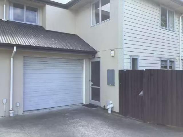 House for rent in Heathcote, Canterbury