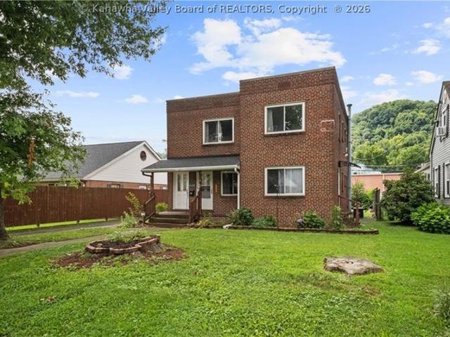 House for sale in Charleston, West Virginia