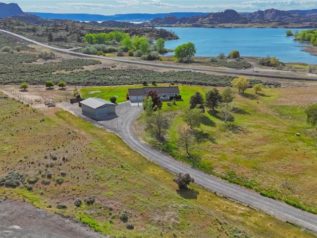 House for sale in Electric City, Washington