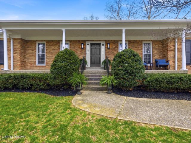 House for sale in Indian Hills, Kentucky