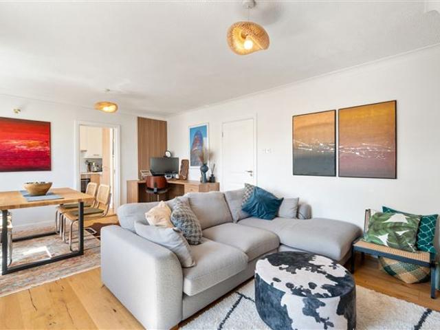 Apartment for sale in Dun Laoghaire, North Tipperary