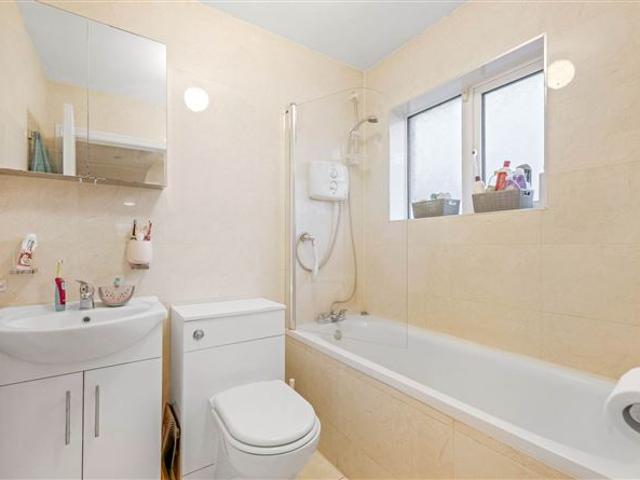 Detached House for sale in Dublin 15, North Tipperary
