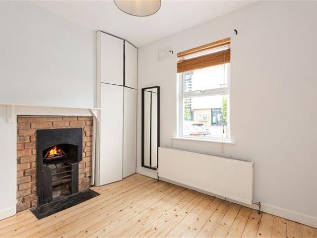 Detached House for sale in Dun Laoghaire, North Tipperary