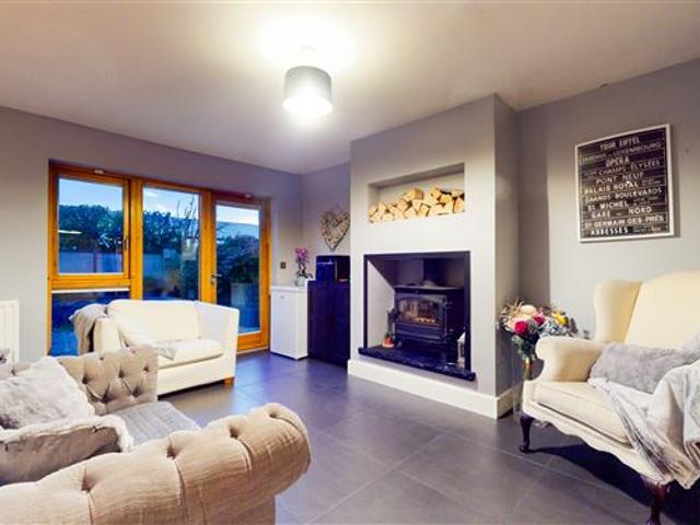 Detached House for sale in Clondalkin, North Tipperary