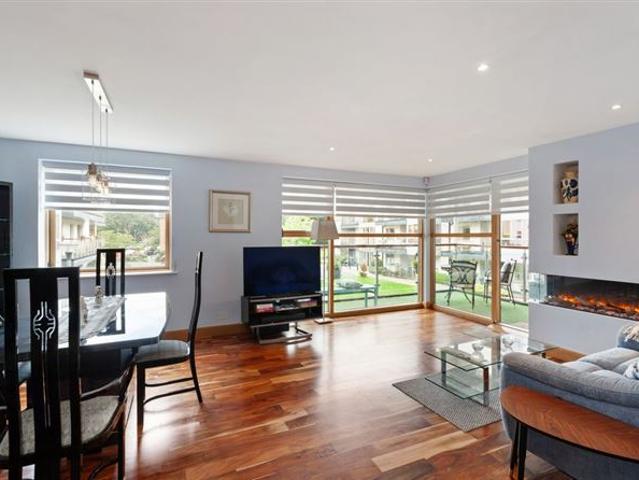 Apartment for sale in Bluebell, North Tipperary