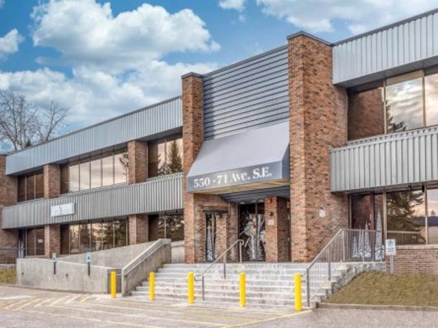 Commercial for rent in Northwest, Alberta