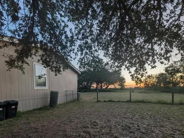 House for sale in Poteet, Texas