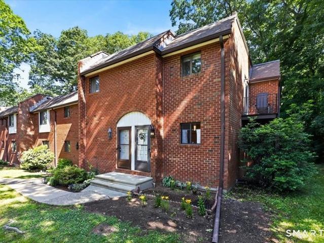 Condo for sale in Southington, Connecticut