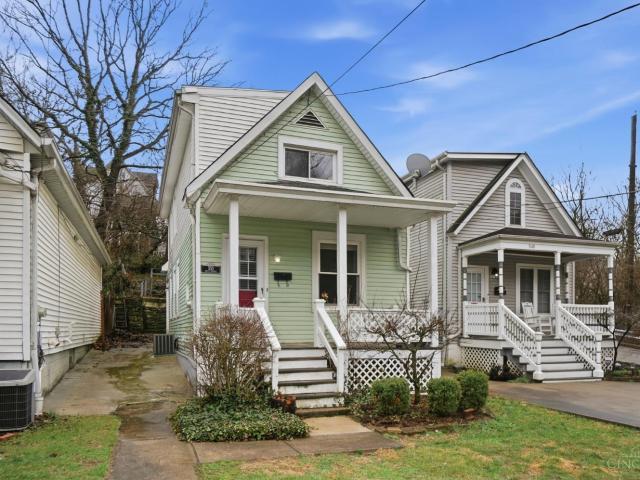 House for sale in Roselawn, Ohio