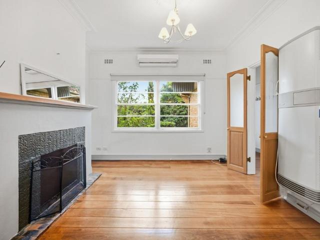 House for rent in Mont Albert North, Melbourne