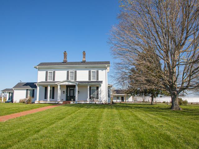 House for sale in Stanford, Kentucky