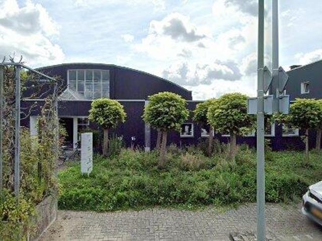 Bedrijfspand te huur in Maastricht, Limburg