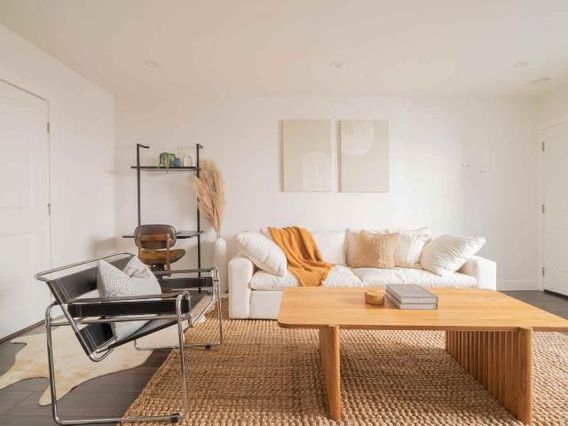 Apartment for rent in West Hollywood, California