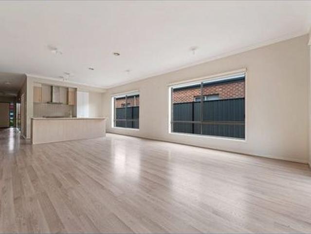 House for rent in Highlands, Melbourne