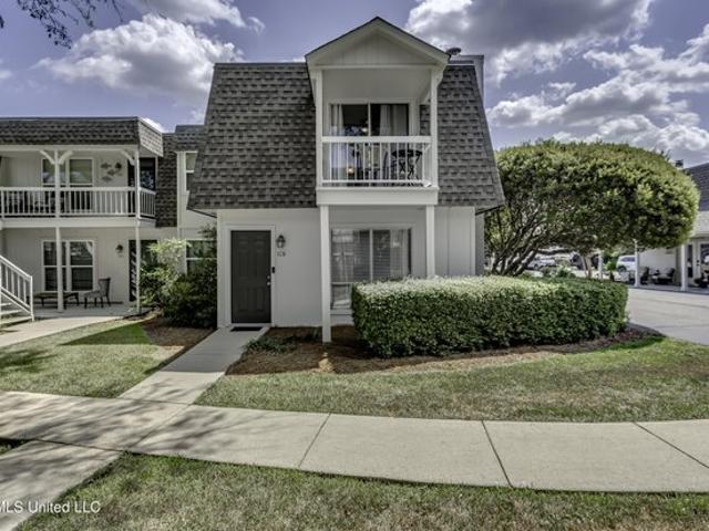 Condo for sale in Ridgeland, Mississippi