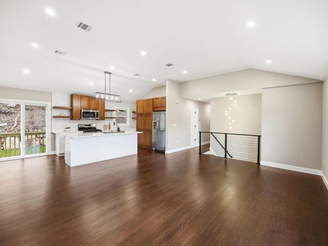House for sale in Oakland, New Jersey
