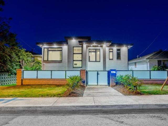 House for sale in New Westminster, British Columbia