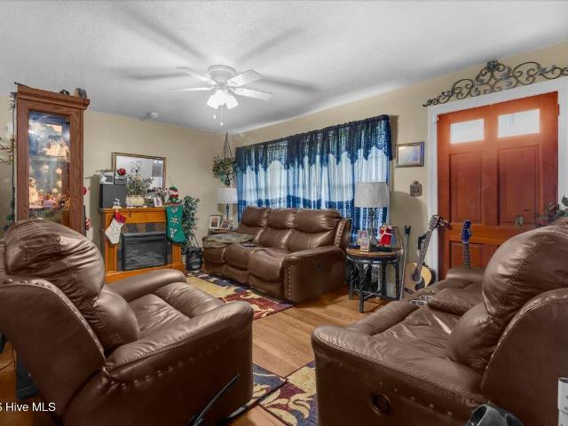 House for sale in Aurora, North Carolina