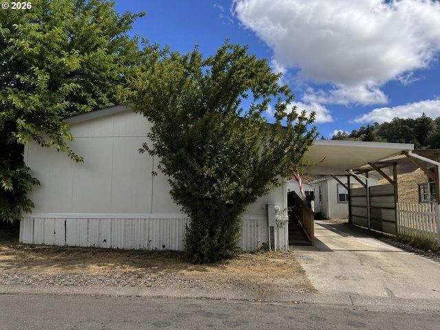 House for sale in Oregonia