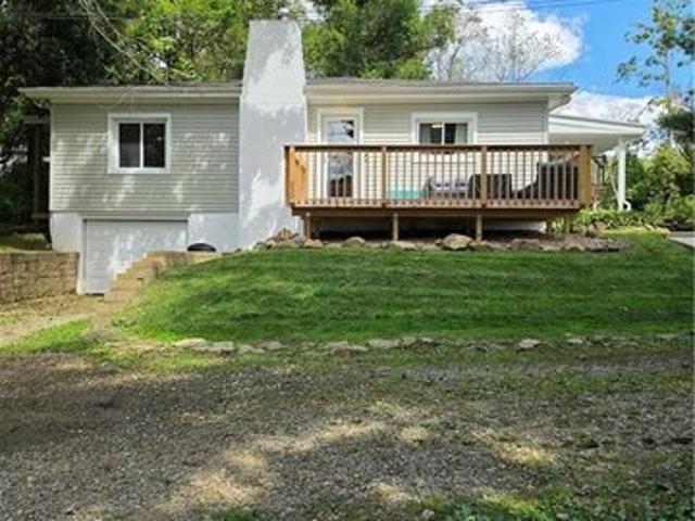 House for sale in Apollo, Armstrong County