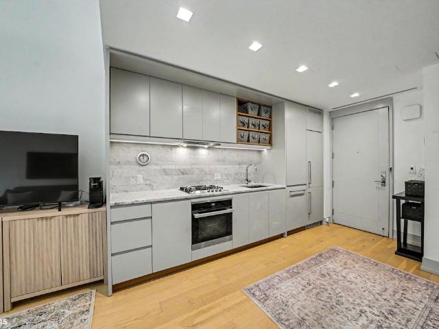 Condo for sale in Arverne, New York