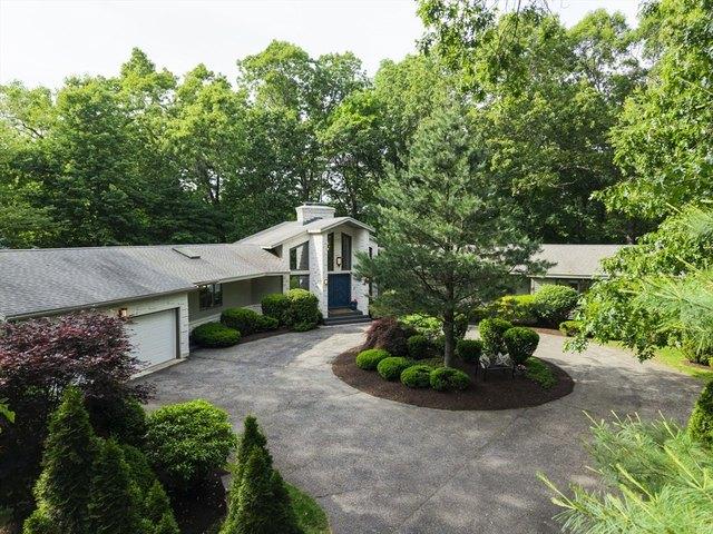 House for sale in Hampden, Massachusetts