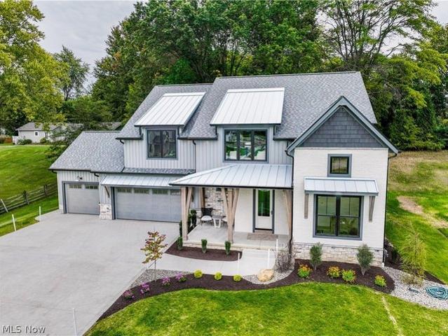 House for sale in Hartville, Ohio
