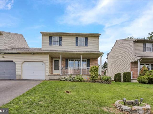 Townhouse for sale in Blandon, Pennsylvania