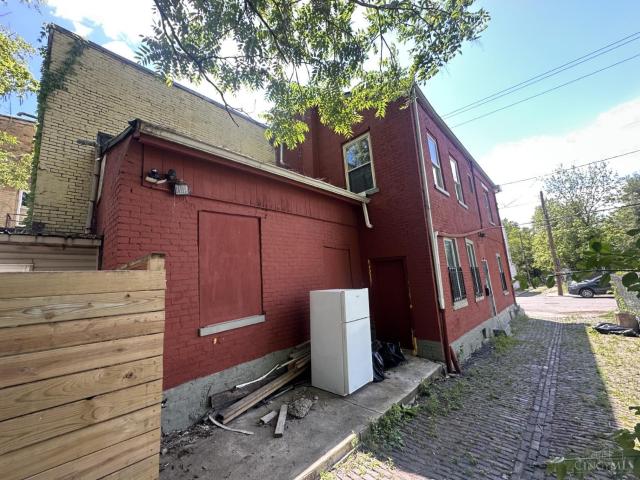 House for sale in Roselawn, Ohio