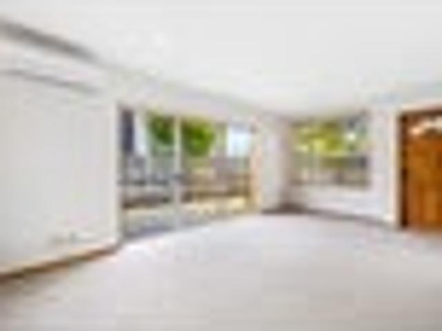 Apartment for sale in Riccarton, Canterbury