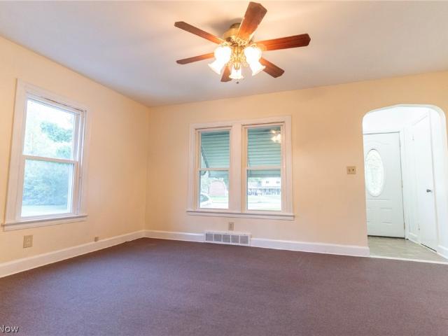 House for sale in Leavittsburg, Ohio