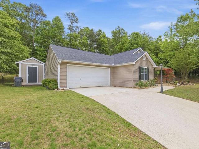 House for sale in Lula, Georgia