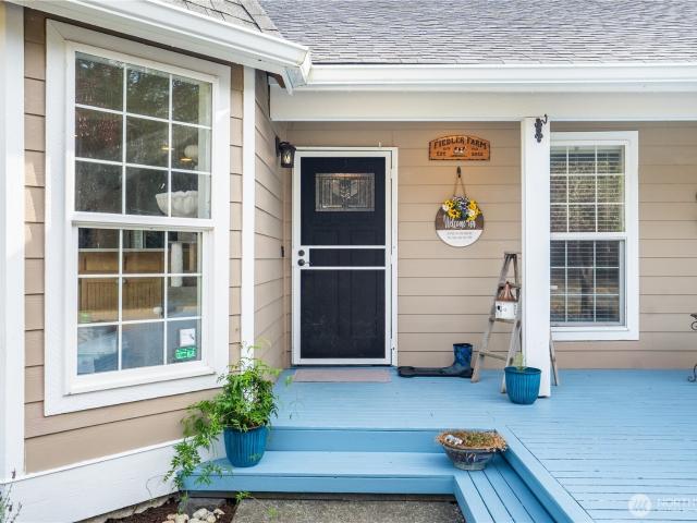 House for sale in Roy, Washington