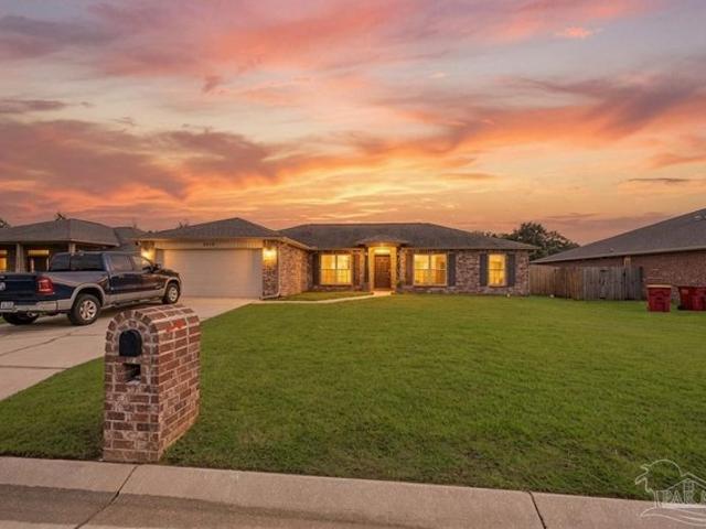 House for sale in Pace, Florida
