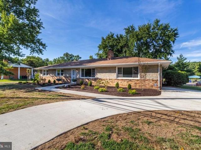 House for sale in Temple Hills, Maryland