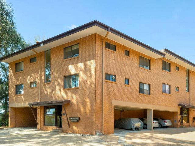 Apartment for rent in Woden, Australian Capital Territory