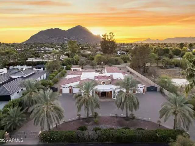 House for sale in Paradise Valley House for sale in Paradise Valley