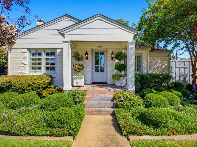 House for sale in Dallas, Texas