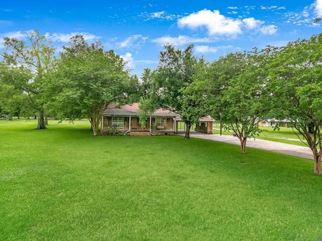 House for sale in Port Allen, Louisiana