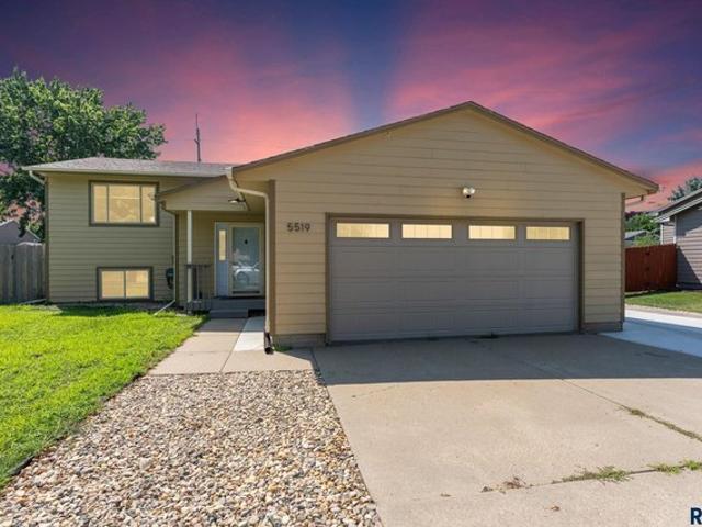 House for sale in Sioux Falls, South Dakota