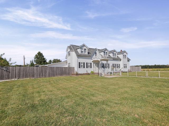 House for sale in Cisne, Wayne County