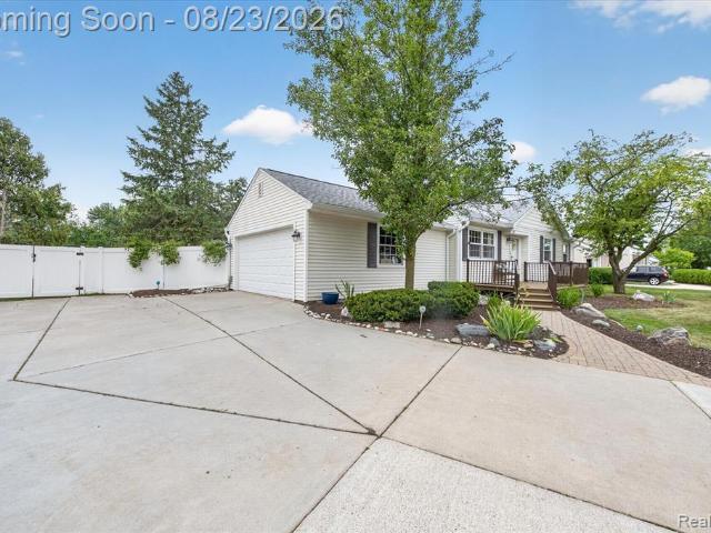 House for sale in Walled Lake, Michigan