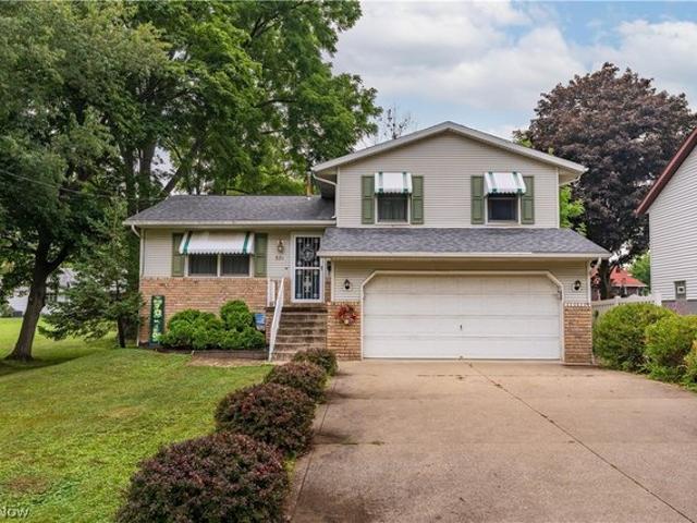 House for sale in North Canton, Ohio