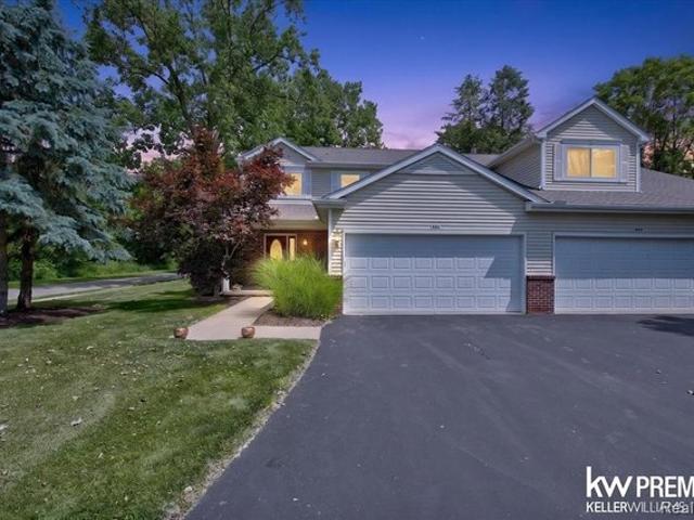 Townhouse for sale in Howell, Michigan
