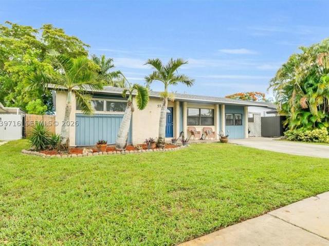 House for sale in Pembroke Pines, Florida