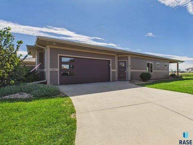House for sale in Harrisburg, South Dakota