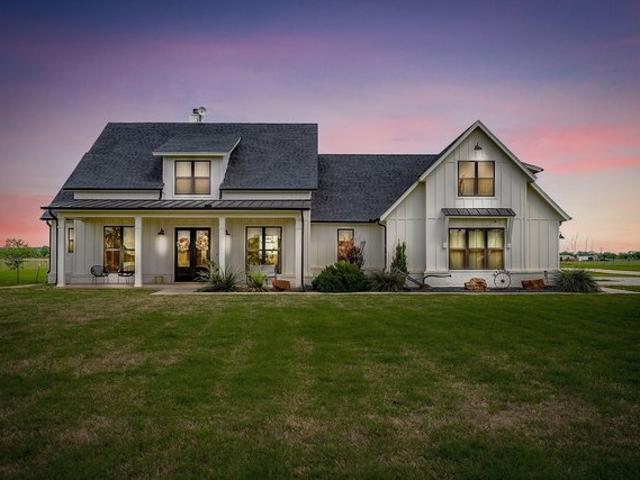 House for sale in Hood, Texas