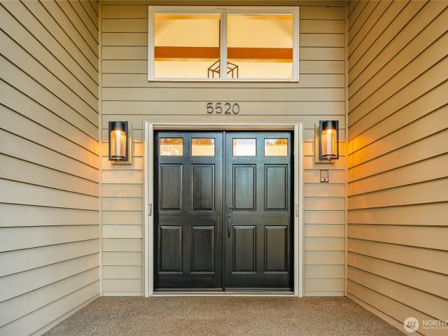 House for sale in Blaine, Washington
